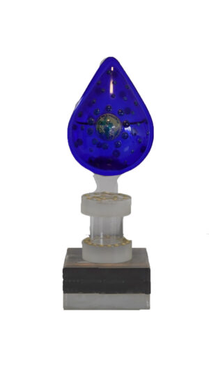Lote 66 - Gyula Kosice “Gota azul”